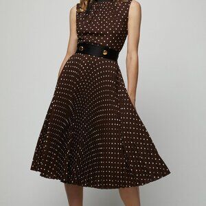 Gorgeous PRADA Polka Dot Pleated Midi Sleeveless dress with belt, IT40